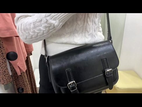 ❤️ Public masturbation sa batan-ong bitch FeralBerry nga adunay dildo sa fitting room ❤️ super porn sa pornograpiya ceb.image-kassir.ru ❌❤